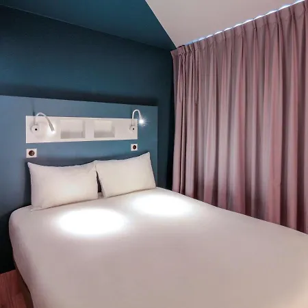Ibis Budget Hotel 2*