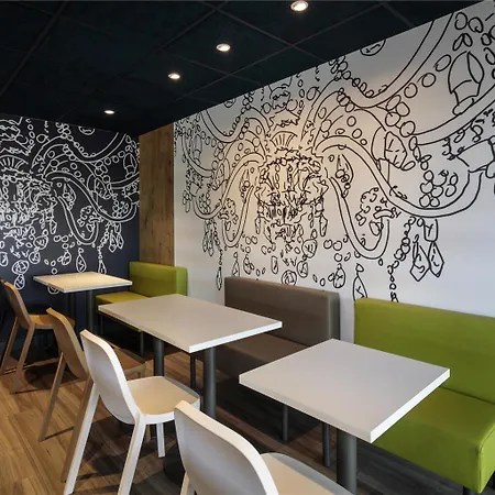 Ibis Budget Отель 2*